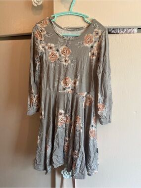 Elan Gray Long-Sleeve Floral Fit-and-Flare Dress with Peach Blooms